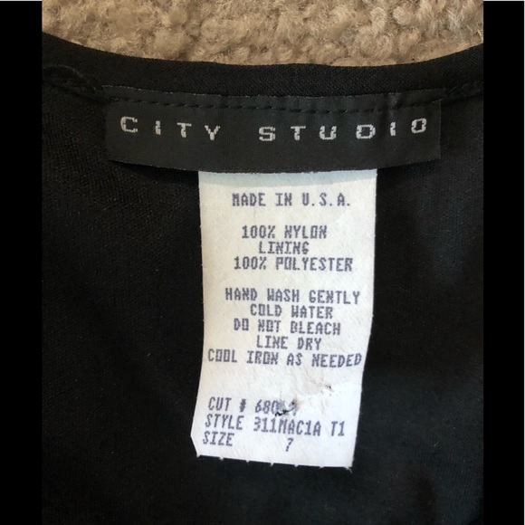 City Studio Lace Dress Sz 7  Holiday Party Sexy Vintage - Picture 9 of 10